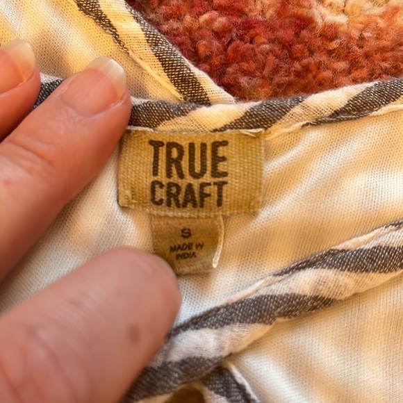 True Craft grey and white vertical striped blouse - Picture 2 of 5